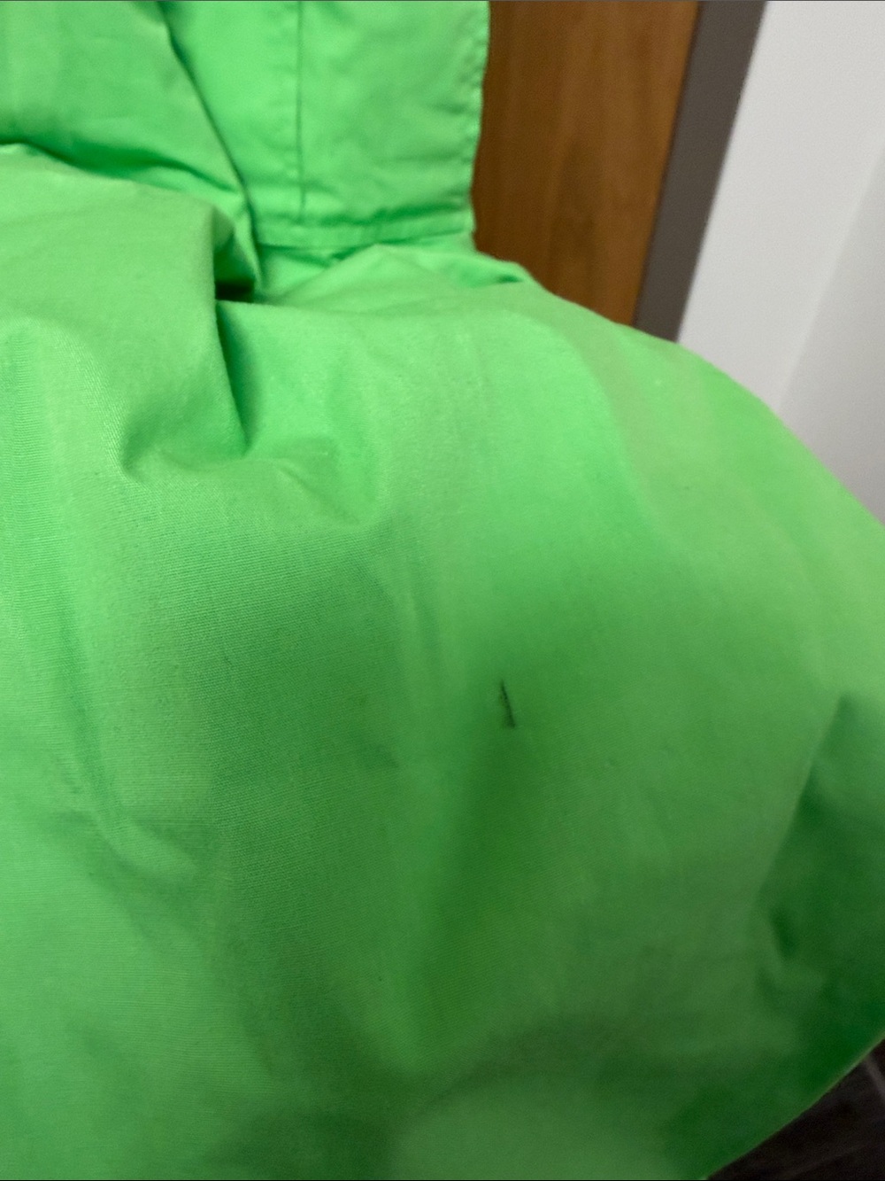 Ghast Neon Green Raver Cargo Pants with Graphic Label - Picture 6 of 9